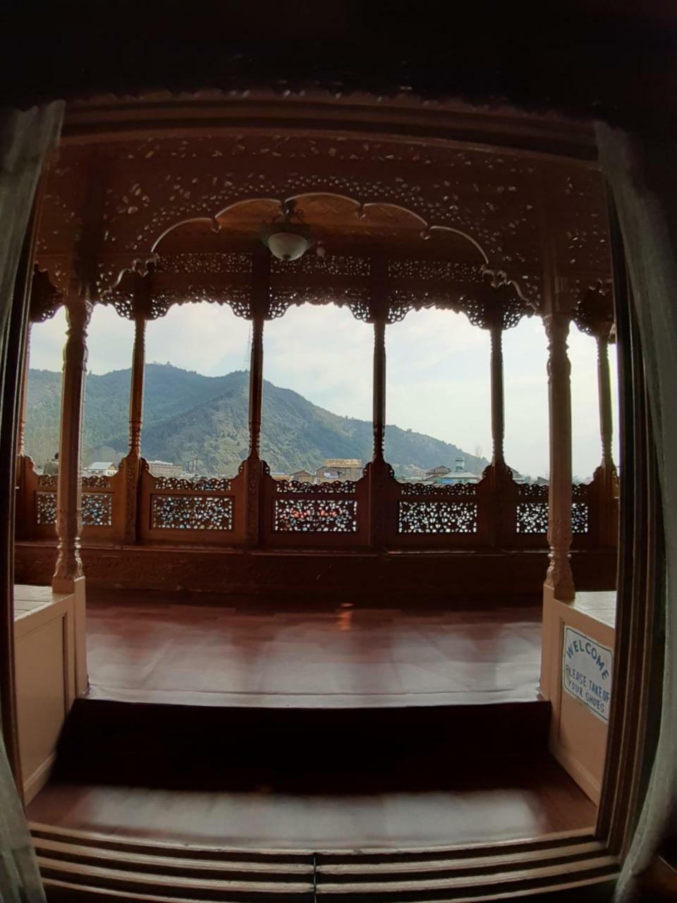 The Badyari Palace Houseboats Srinagar  Exterior photo